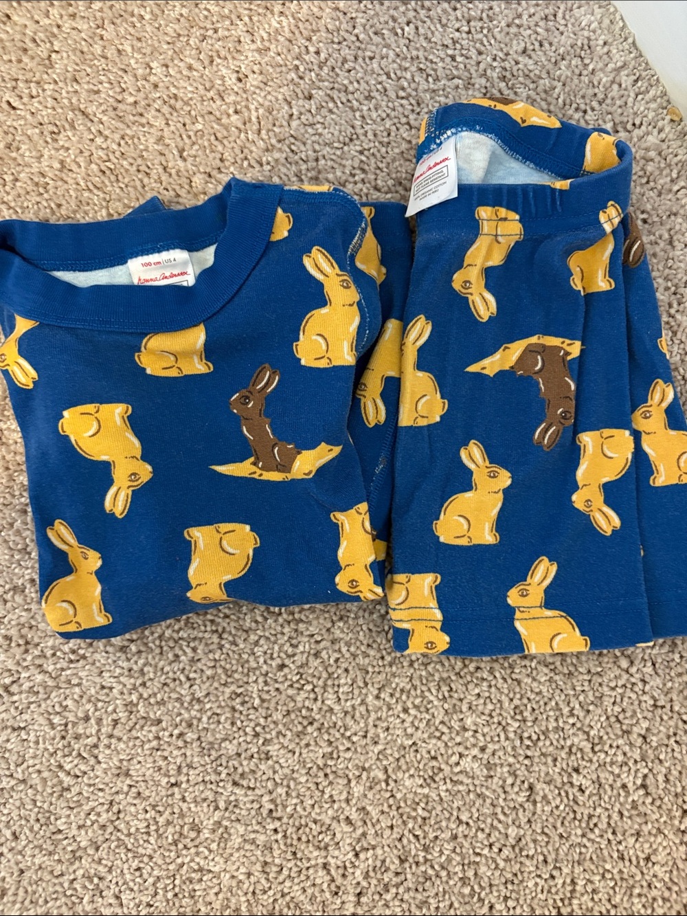 Hanna Andersson Blue Cotton Pajama Set with Yellow and Brown Bunny Print